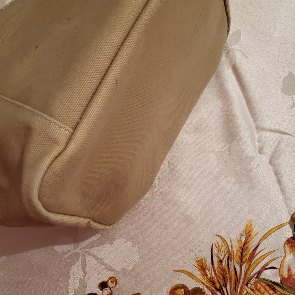 Nine & Co. Tan Tote with Black Handles - Picture 7 of 9